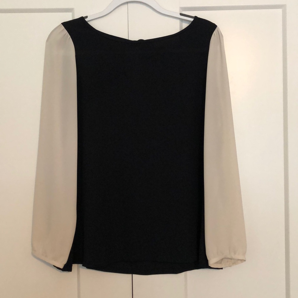 LOFT black and white blouse